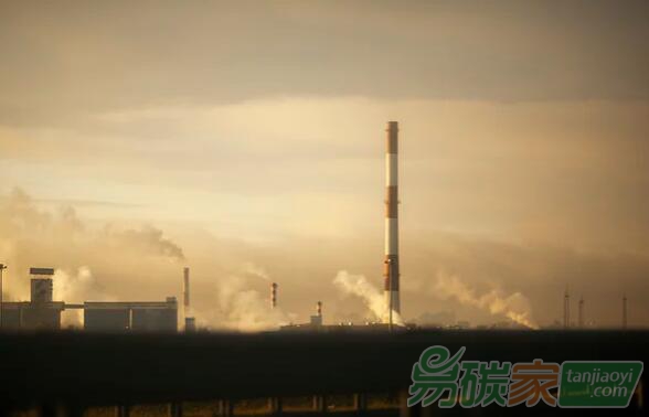 葛興安：全國(guó)碳市場(chǎng)釋放積極價(jià)格信號(hào)，應(yīng)盡快發(fā)揮引導(dǎo)跨期投資功能
